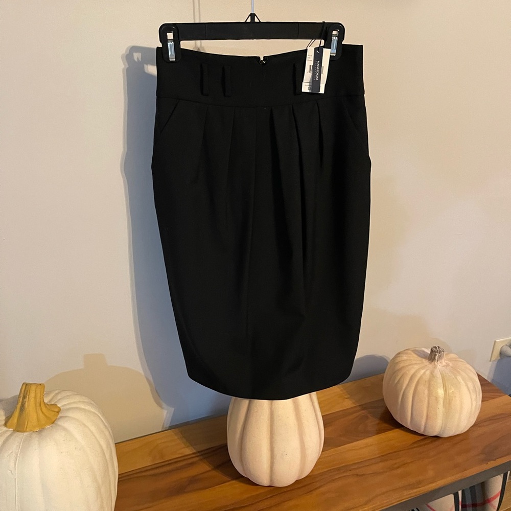 Magaschoni collection black midi skirt size 2 NWT